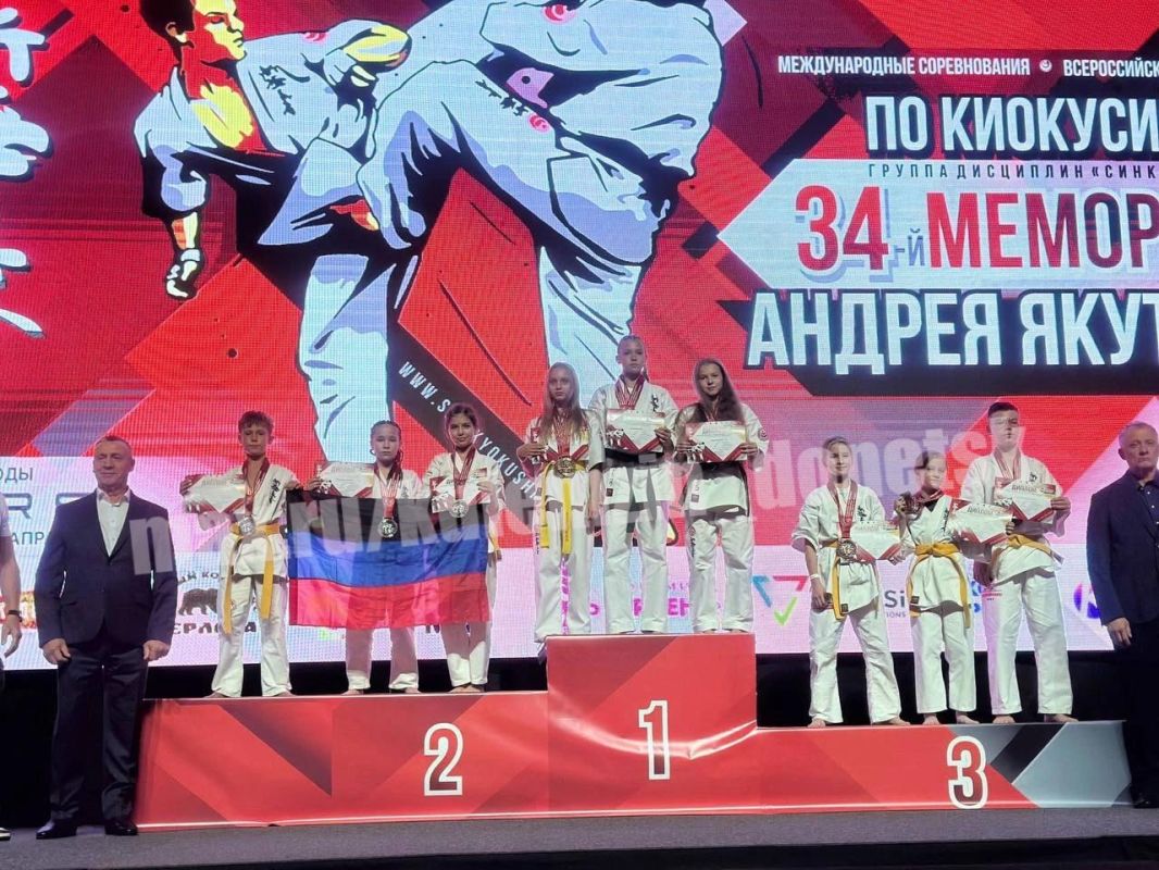 Алексей Кулемзин: В Новосибирске завершились Международные соревнования по киокусинкай — «34-й Мемориал Андрея Якутова» Алексей Кулемзин: В Новосибирске завершились Международные соревнования по киокусинкай — «34-й Мемориал Андрея Якутова»