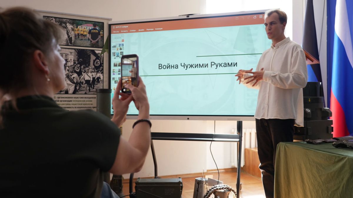 Крепкая связь: Донецк и Новосибирск укрепляют сотрудничество Крепкая связь: Донецк и Новосибирск укрепляют сотрудничество