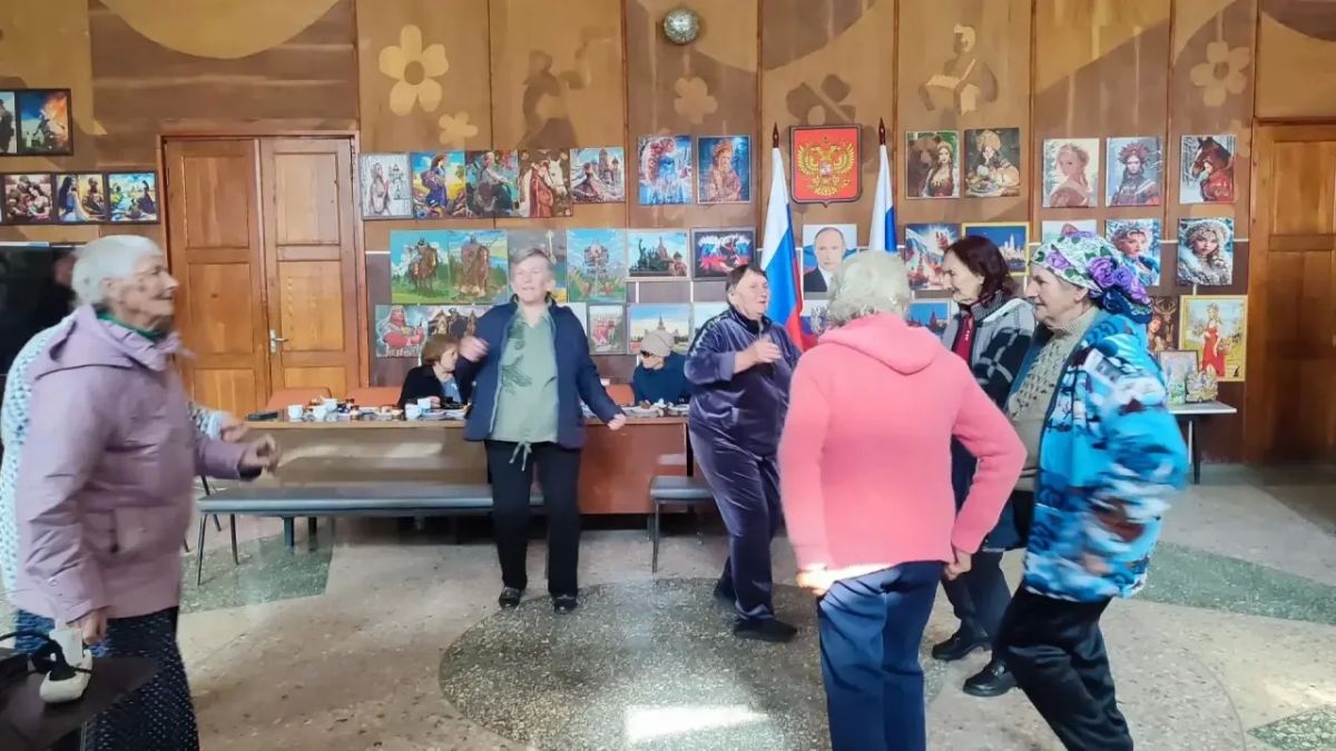 4 октября в Камышеватском СДК прошёл вечер отдыха для людей преклонного возраста «Возраст золотой» 4 октября в Камышеватском СДК прошёл вечер отдыха для людей преклонного возраста «Возраст золотой»