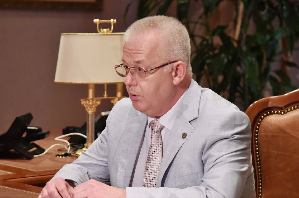 Мишустин наградил ректора ДонГМУ за разработку учебника для студентов-медиков