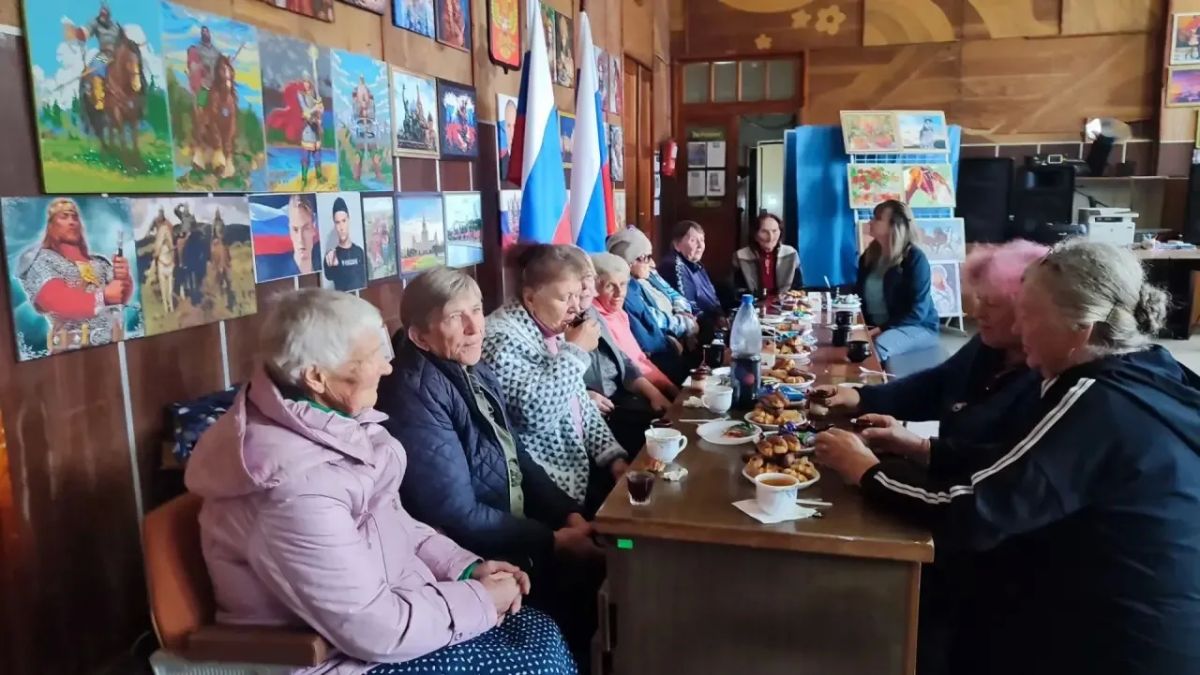 4 октября в Камышеватском СДК прошёл вечер отдыха для людей преклонного возраста «Возраст золотой» 4 октября в Камышеватском СДК прошёл вечер отдыха для людей преклонного возраста «Возраст золотой»