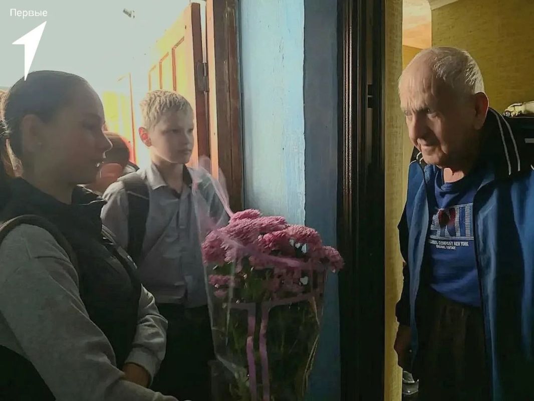 Спасибо тем, кто учил не только предмету, но и жизни Спасибо тем, кто учил не только предмету, но и жизни
