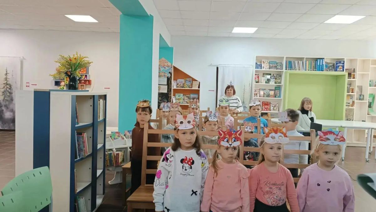 Литературный час «Путешествие в волшебный мир животных» Литературный час «Путешествие в волшебный мир животных»