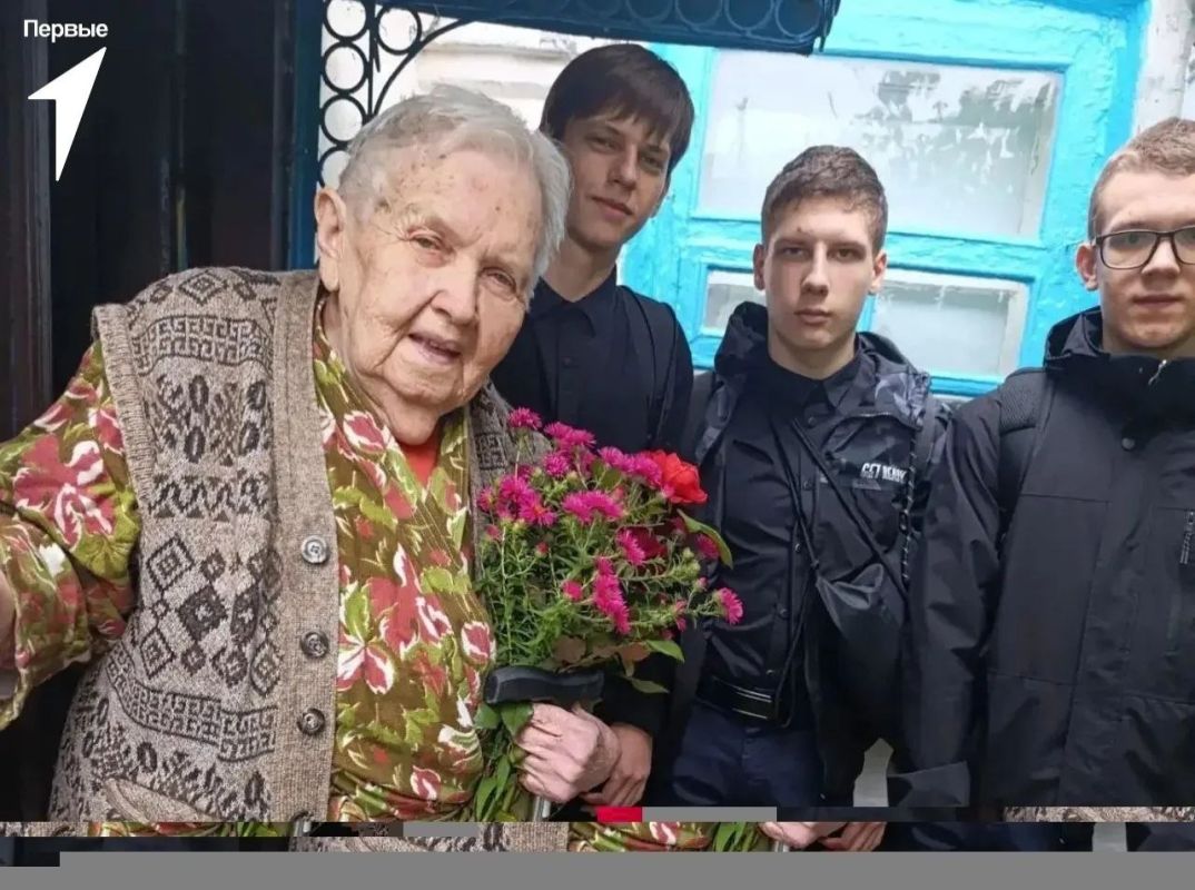 Спасибо тем, кто учил не только предмету, но и жизни Спасибо тем, кто учил не только предмету, но и жизни