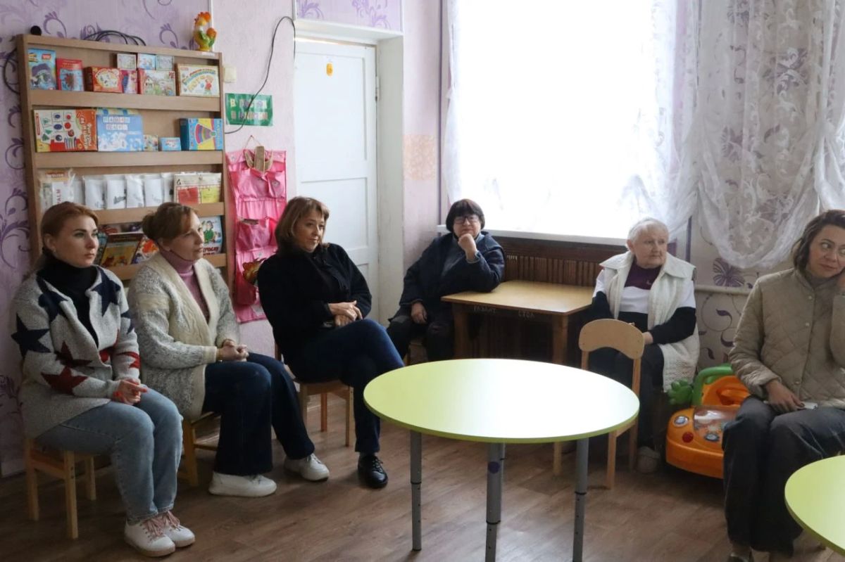 В Центрально-Городском внутригородском районе Горловки прошла встреча с трудовым коллективом