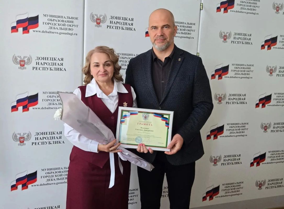 День учителя — это не просто дата в календаре, это праздник людей, чья работа определяет завтрашний день нашей страны День учителя — это не просто дата в календаре, это праздник людей, чья работа определяет завтрашний день нашей страны