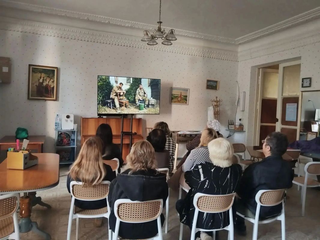 6 октября состоялся просмотр художественного фильма «СВОИ 6 октября состоялся просмотр художественного фильма «СВОИ