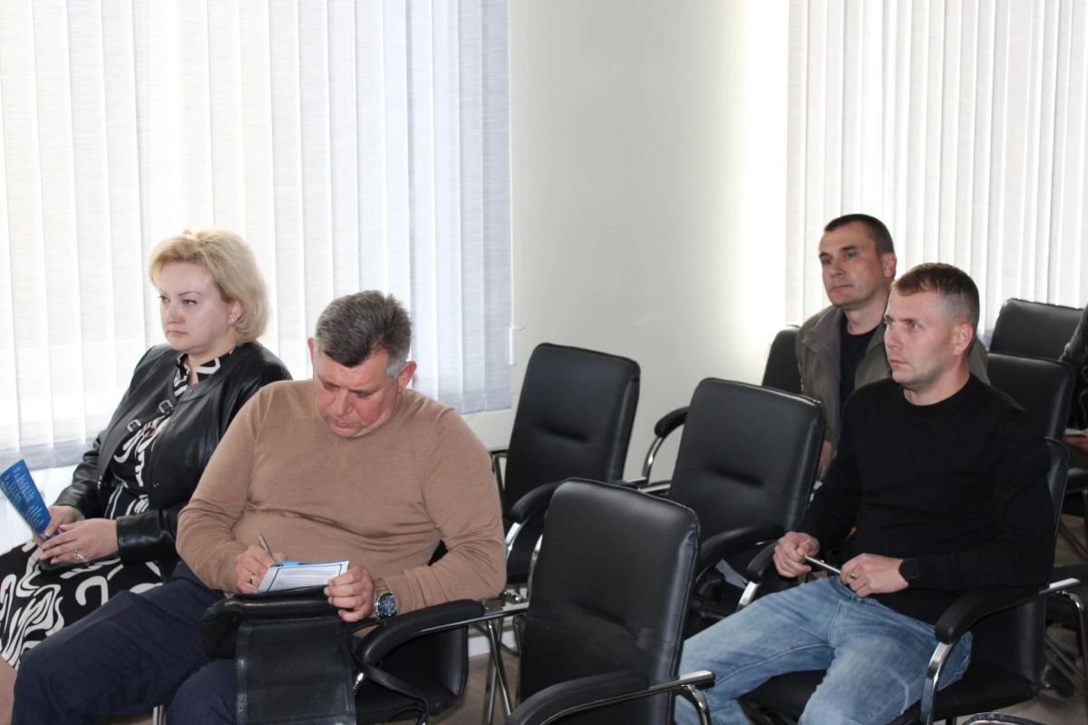В Горловке состоялся семинар, организованный сотрудниками Госинспекции по технадзору ДНР для местных коммунальных предприятий В Горловке состоялся семинар, организованный сотрудниками Госинспекции по технадзору ДНР для местных коммунальных предприятий