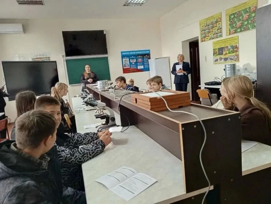 НАУКА - ЭТО СОВСЕМ НЕ СКУЧНО НАУКА - ЭТО СОВСЕМ НЕ СКУЧНО