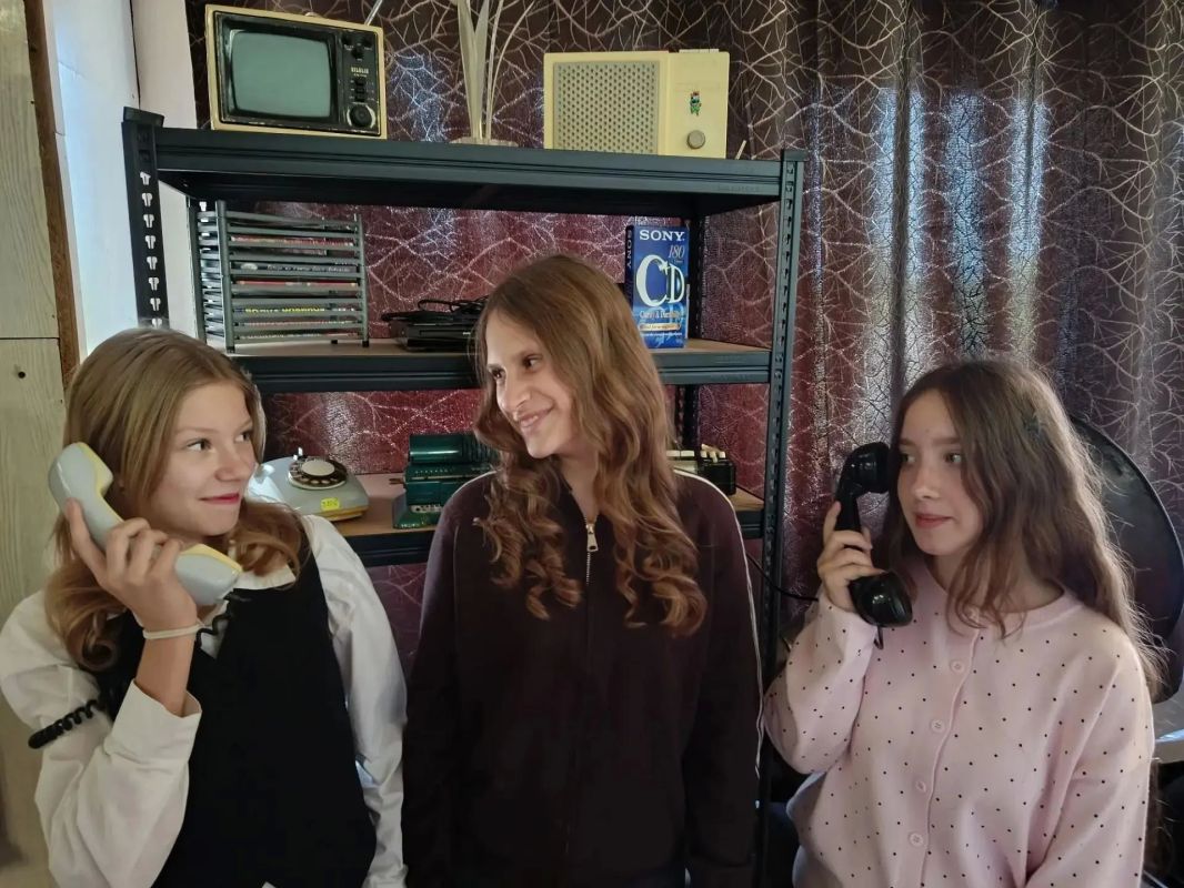 Техника прошлого в деталях: в Иловайске открылась выставка «Мир забытых вещей» Техника прошлого в деталях: в Иловайске открылась выставка «Мир забытых вещей»
