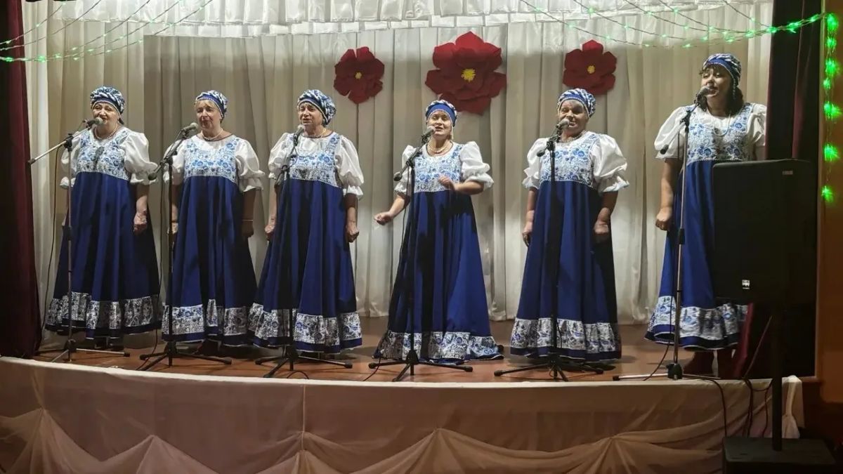 «Культура малой Родины»: Белосарайский СК передал ветвь «Дерева единства» «Культура малой Родины»: Белосарайский СК передал ветвь «Дерева единства»