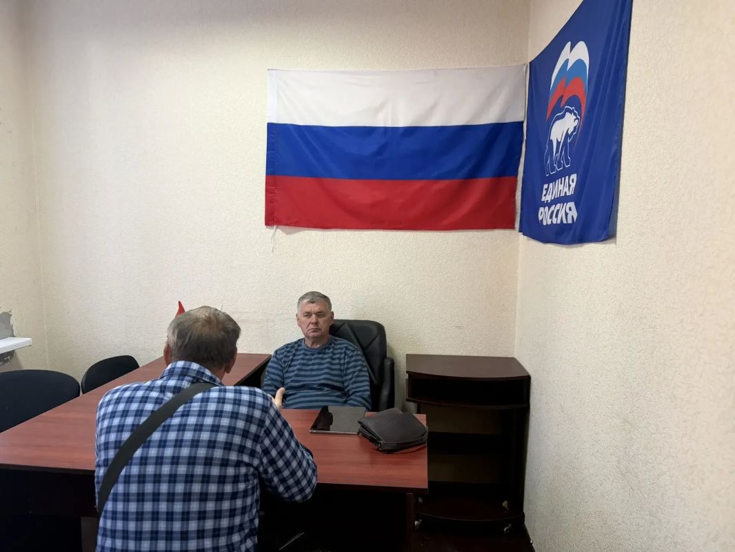 Сегодня, 8 октября, в общественной приемной Партии «Единая Россия» в Управе Кировского внутригородского района Администрации городского округа Макеевка Донецкой Народной Республики состоялся прием граждан депутатом...