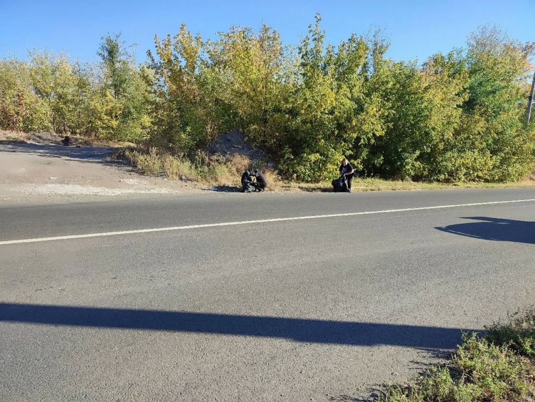 Сегодня, 8 октября, в рамках акции «Чистый четверг» Управой Кировского внутригородского района были организованы и силами Макеевского филиала НКО «ЕДИНЫЙ РЕГИОНАЛЬНЫЙ ФОНД ПО УПРАВЛЕНИЮ МНОГОКВАРТИРНЫМИ ДОМАМИ НА ТЕРРИТОРИИ...