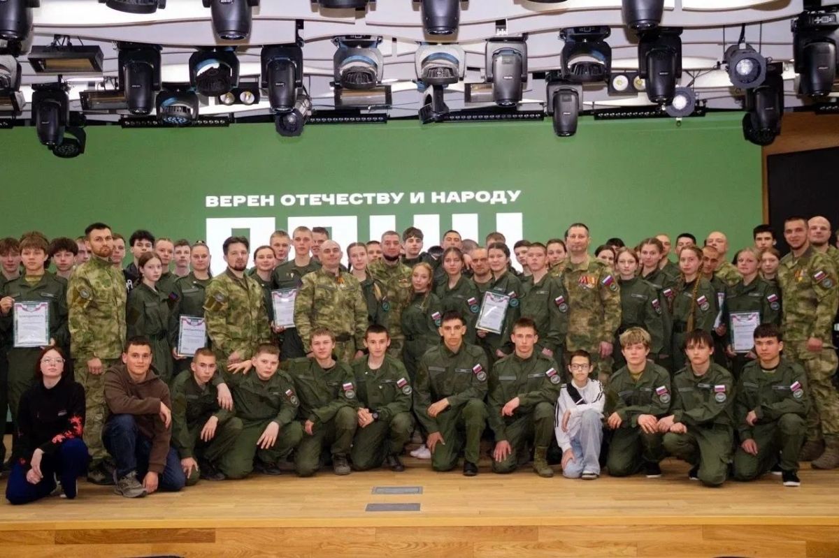 С Днём работников дополнительного образования!