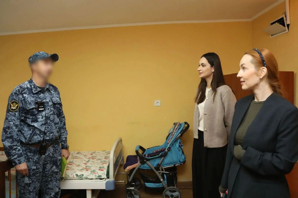 Таисия Чернявская: Уполномоченный по правам ребенка в Донецкой Народной Республике и Заместитель Председателя Общественной палаты ДНР посетили СИЗО-2 Таисия Чернявская: Уполномоченный по правам ребенка в Донецкой Народной Республике и Заместитель Председателя Общественной палаты ДНР посетили СИЗО-2
