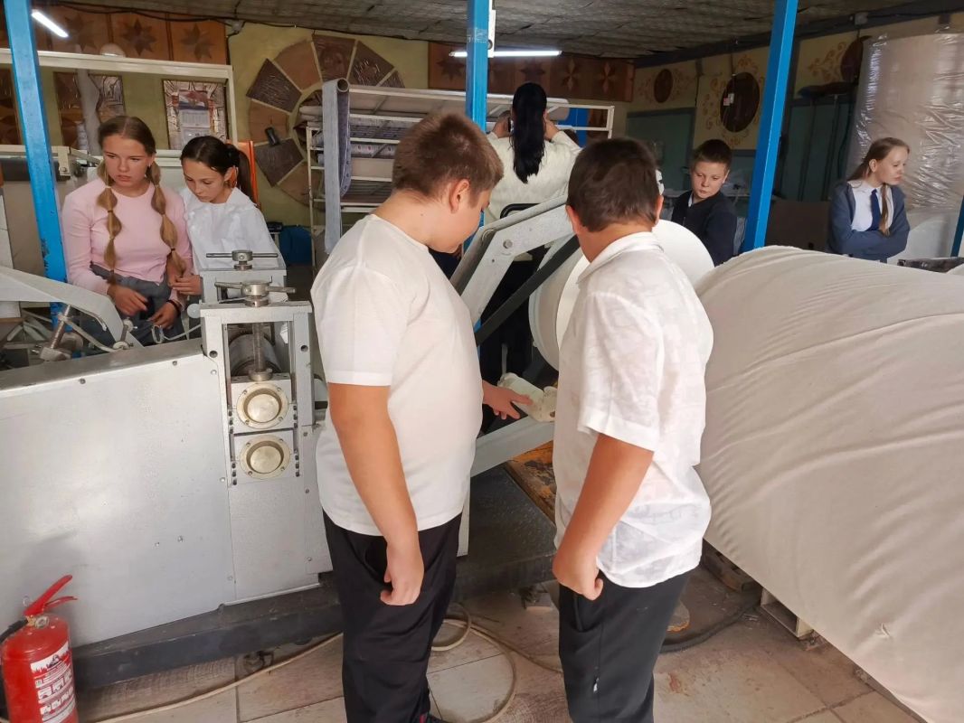 Дело, которому посвящаешь жизнь!15 школьников побывали на производстве нашего округа! Дело, которому посвящаешь жизнь!15 школьников побывали на производстве нашего округа!