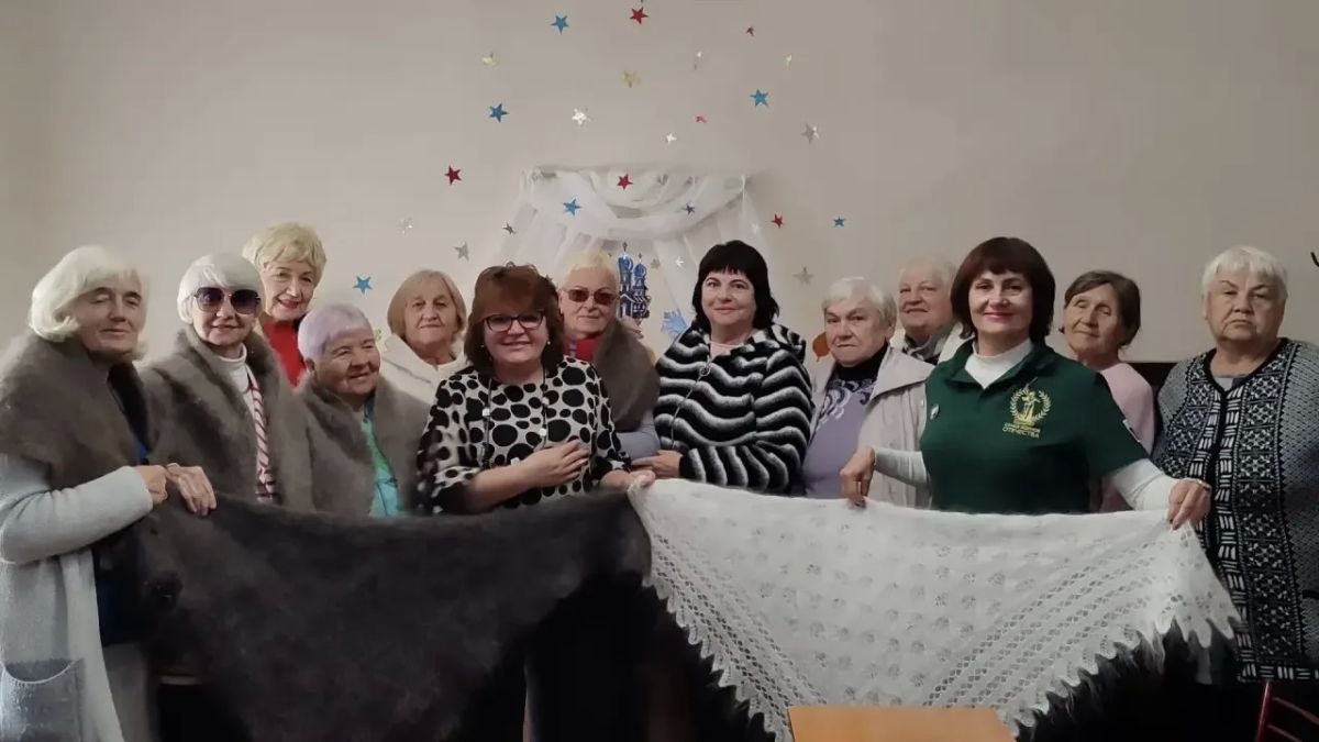 Под Покровом Богородицы: тепло родного края и пухового платка Под Покровом Богородицы: тепло родного края и пухового платка