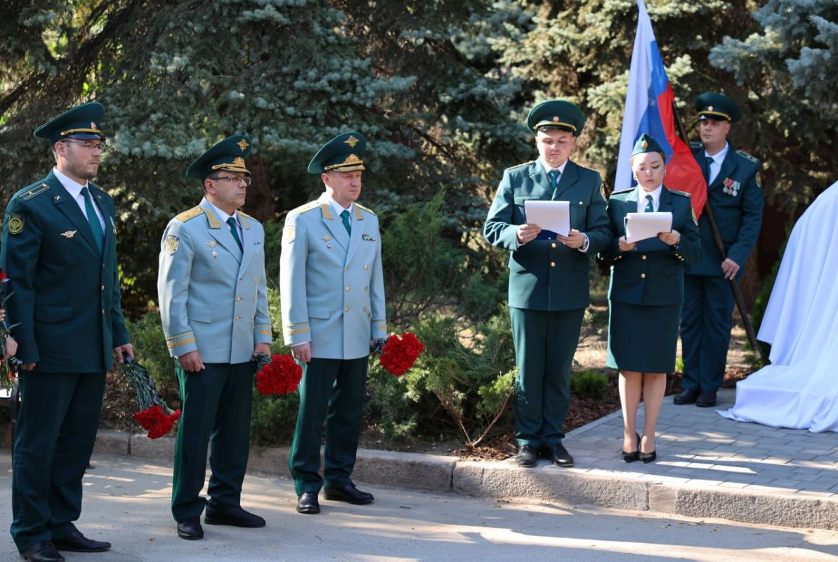В Донецке почтили память таможенников, погибших в ходе исполнения воинского долга