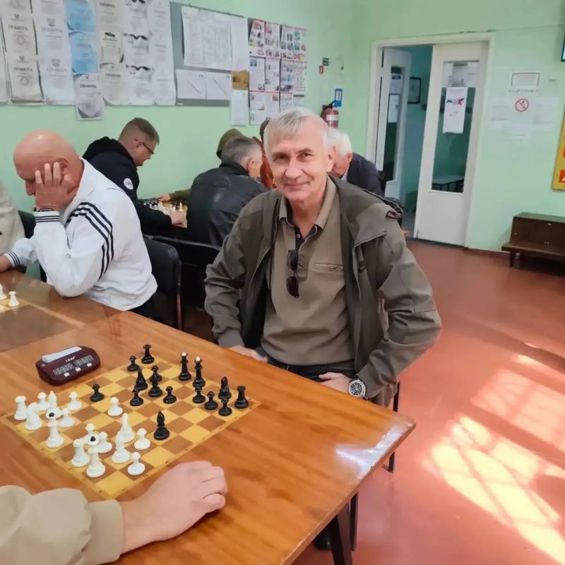 В ШШК «Интеллект» состоялся турнир по шахматам посвященный Дню Воссоединения России с Донбассом В ШШК «Интеллект» состоялся турнир по шахматам посвященный Дню Воссоединения России с Донбассом