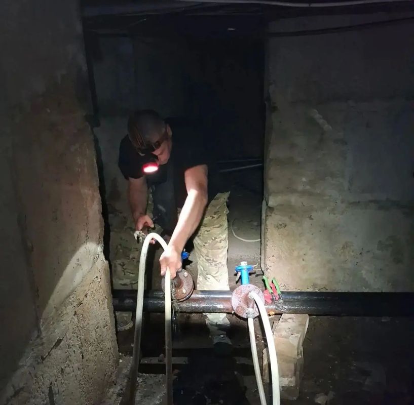Снежнянский филиал Единого регионального фонда по управлению многоквартирными домами проводит работы по обслуживанию и благоустройству жилого фонда в городском округе Снежнянский филиал Единого регионального фонда по управлению многоквартирными домами проводит работы по обслуживанию и благоустройству жилого фонда в городском округе