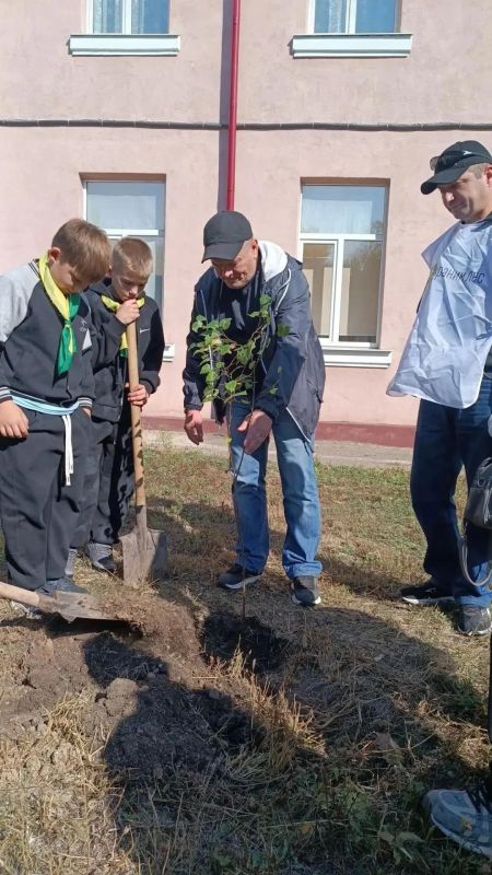 В Донецке прошло очередное мероприятие в рамках акции «Сохраним лес» В Донецке прошло очередное мероприятие в рамках акции «Сохраним лес»