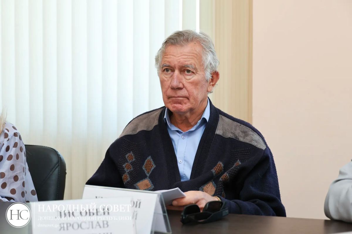 В Народном Совете предложили рассмотреть создание пунктов проката предметов для малышей В Народном Совете предложили рассмотреть создание пунктов проката предметов для малышей