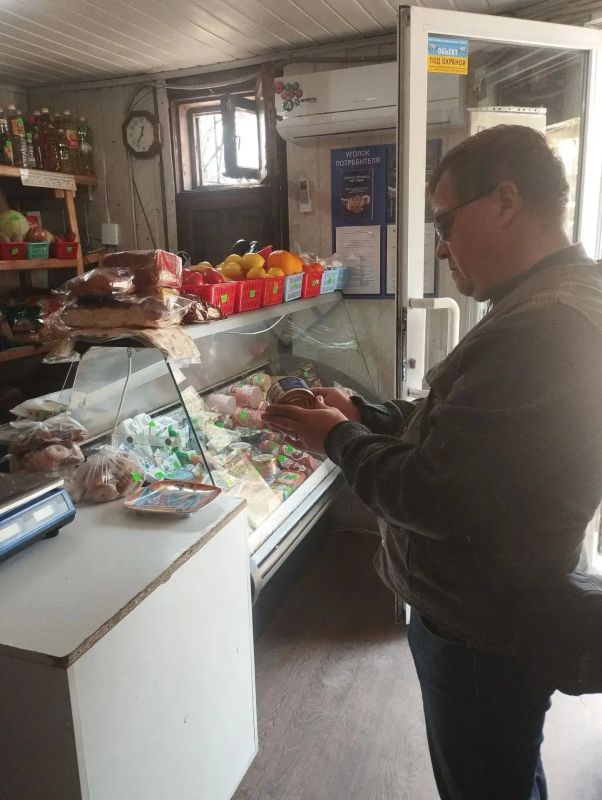 Наталья Бегуненко: В Петровском районе проведен плановый рейд по проверке соблюдения правил торговли и санитарных норм Наталья Бегуненко: В Петровском районе проведен плановый рейд по проверке соблюдения правил торговли и санитарных норм