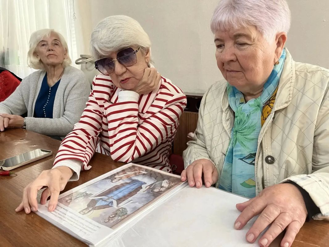 Душевное мероприятие «Под Покровом Богородицы: тепло родного края и пухового платка» Душевное мероприятие «Под Покровом Богородицы: тепло родного края и пухового платка»