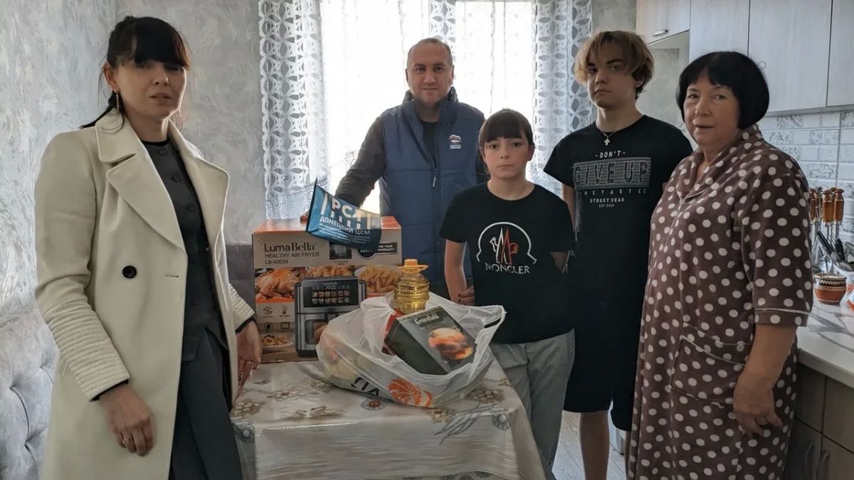 Валентин Левченко: Акция «Добрые дела»: поддержка тем, кто в ней нуждается Валентин Левченко: Акция «Добрые дела»: поддержка тем, кто в ней нуждается