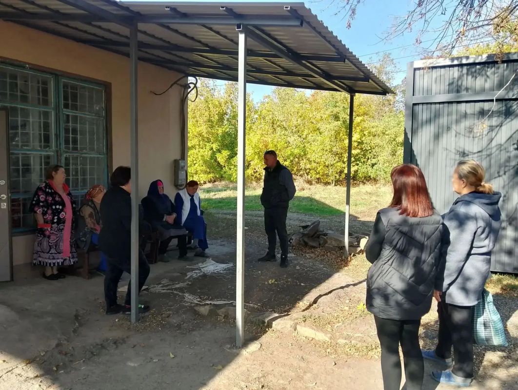 Состоялась встреча с жителями села Песчаное Состоялась встреча с жителями села Песчаное