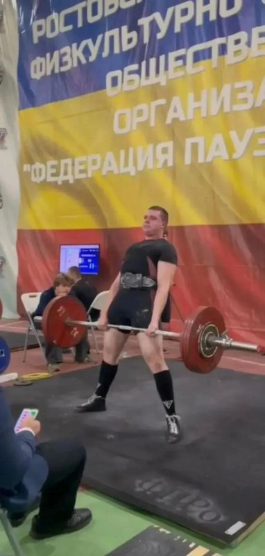 Мариупольские тяжелоатлеты показали высокие результаты на открытом Чемпионате Ростовской области Мариупольские тяжелоатлеты показали высокие результаты на открытом Чемпионате Ростовской области