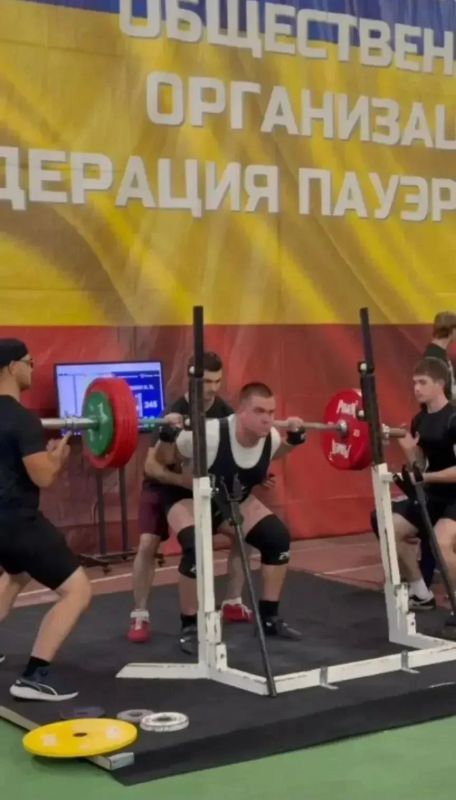 Мариупольские тяжелоатлеты показали высокие результаты на открытом Чемпионате Ростовской области Мариупольские тяжелоатлеты показали высокие результаты на открытом Чемпионате Ростовской области