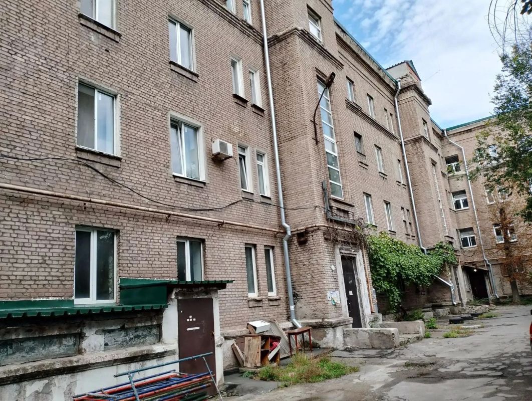 При участии ФАУ «РосКапСтрой» ведется восстановление многоквартирного дома на улице Семашко При участии ФАУ «РосКапСтрой» ведется восстановление многоквартирного дома на улице Семашко
