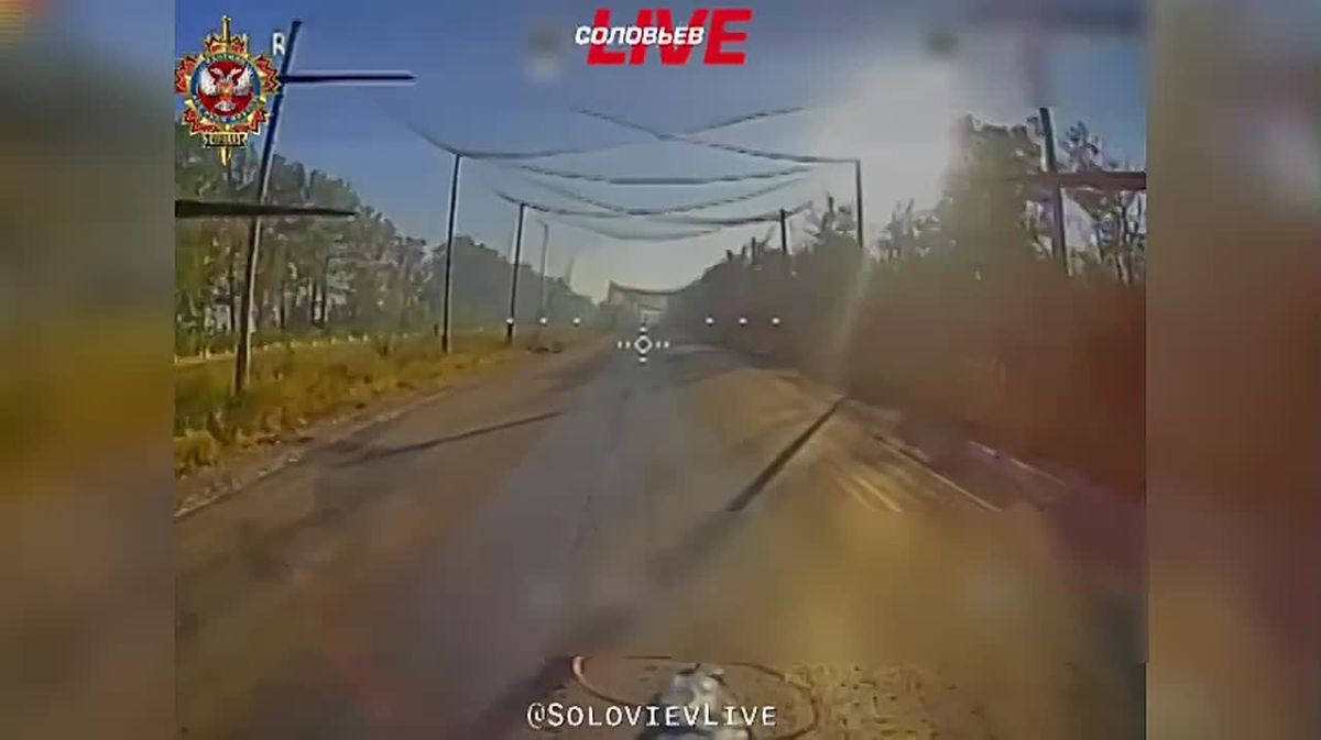 Разведчики гвардейского ордена Республики отдельного батальона специального назначения «ОХОТНИК» уничтожили минивэн ВСУ севернее Дружковки