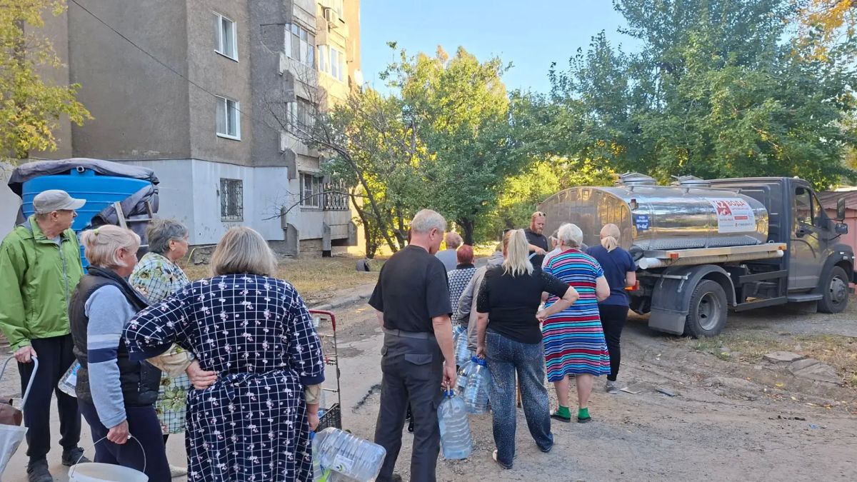 Валентин Левченко: В связи с перебоями водоснабжения в Киевском внутригородском районе организован подвоз питьевой воды по адресу: ул. Куйбышева 238