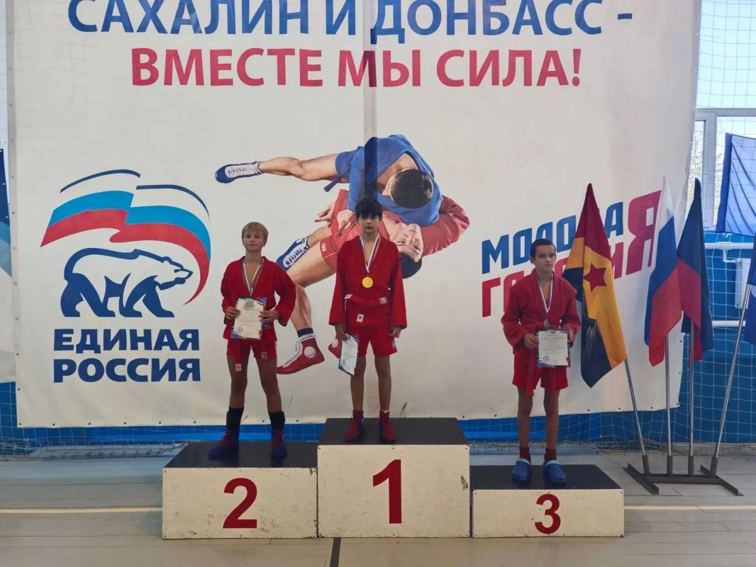 10 октября 2026 в г. Шахтёрске прошло Первенство Донецкой Народной Республики по самбо среди юношей и девушек 2011–2013 годов рождения 10 октября 2026 в г. Шахтёрске прошло Первенство Донецкой Народной Республики по самбо среди юношей и девушек 2011–2013 годов рождения