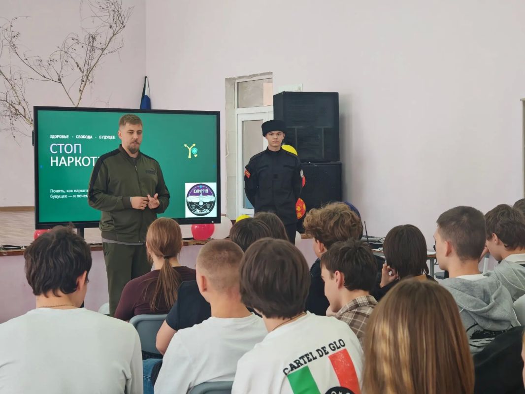 Денис Зубов: Лекции для школьников провели представители Межрегиональной казачьей общественной организации «Карачун» Денис Зубов: Лекции для школьников провели представители Межрегиональной казачьей общественной организации «Карачун»