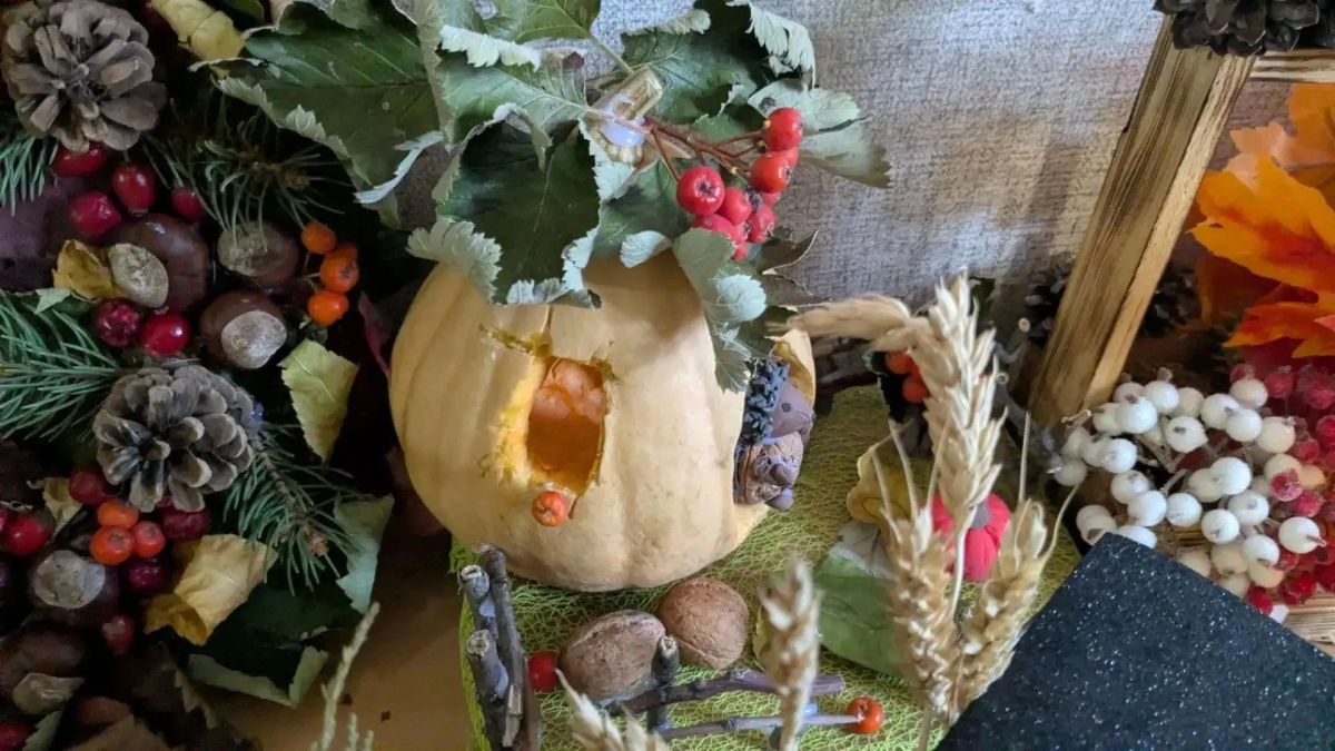 Осенняя сказка, созданная детскими руками! Осенняя сказка, созданная детскими руками!