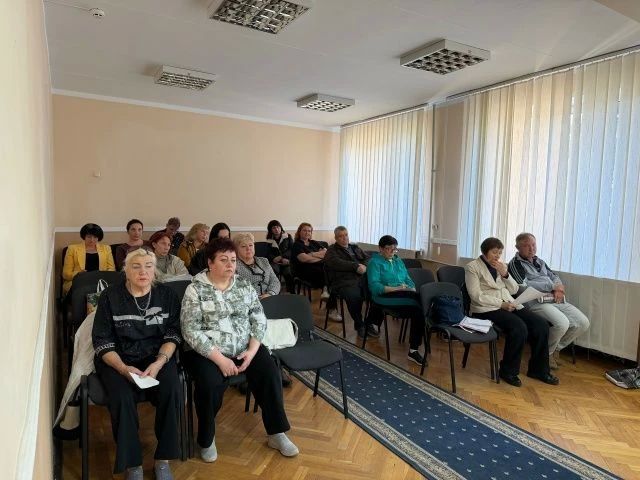 Вчера, 12 октября, в Управе Кировского внутригородского района Администрации городского округа Макеевка Донецкой Народной Республики прошло мероприятие с целью реализации проекта «Управдом» Вчера, 12 октября, в Управе Кировского внутригородского района Администрации городского округа Макеевка Донецкой Народной Республики прошло мероприятие с целью реализации проекта «Управдом»