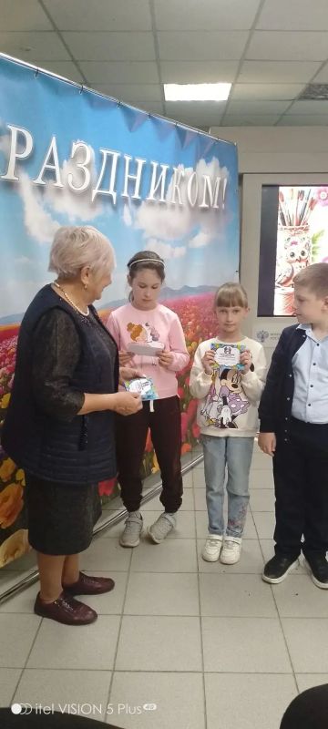 Мастер-класс ко Дню отца в «Стране фантазий» Мастер-класс ко Дню отца в «Стране фантазий»