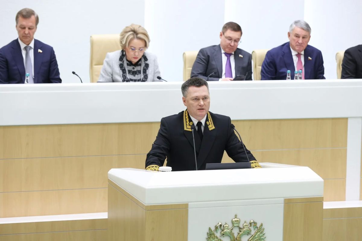 Александр Волошин: #пленарноезаседание_СФ. Сегодня в Совете Федерации принял участие в пленарном заседании под председательством Валентины Ивановны Матвиенко Александр Волошин: #пленарноезаседание_СФ. Сегодня в Совете Федерации принял участие в пленарном заседании под председательством Валентины Ивановны Матвиенко