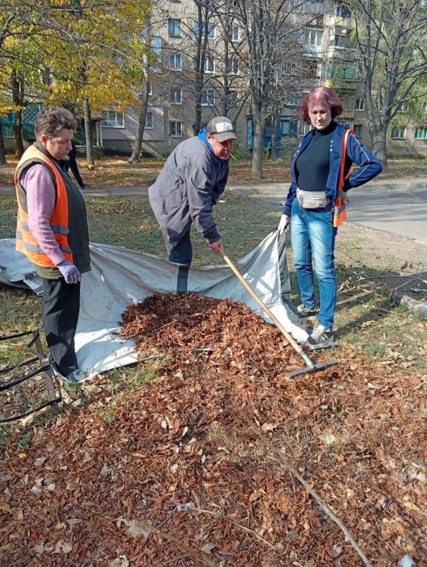 Содержание жилого фонда: текущие работы в городе Светлодарске Содержание жилого фонда: текущие работы в городе Светлодарске