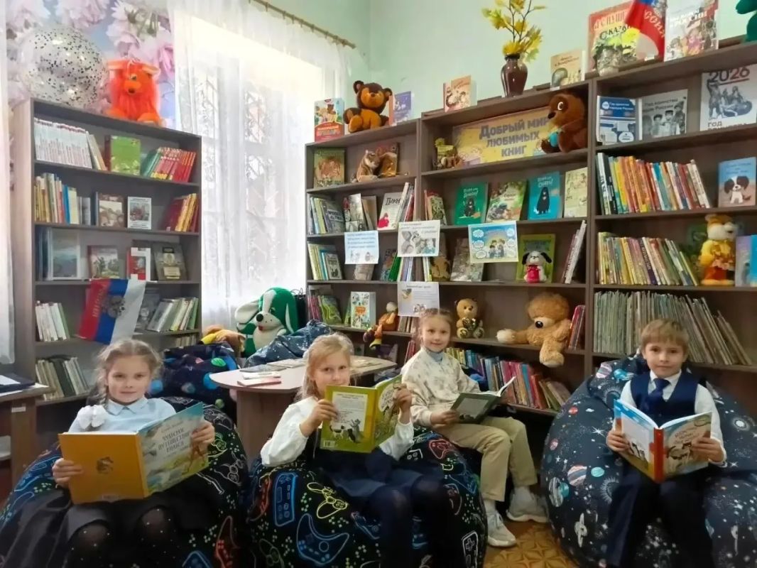 Зугрэсская библиотека-филиал №3 присоединилась к Межрегиональной акции «Читательское притяжение», организованной библиотекой имени А.Н. Листопадова Зугрэсская библиотека-филиал №3 присоединилась к Межрегиональной акции «Читательское притяжение», организованной библиотекой имени А.Н. Листопадова