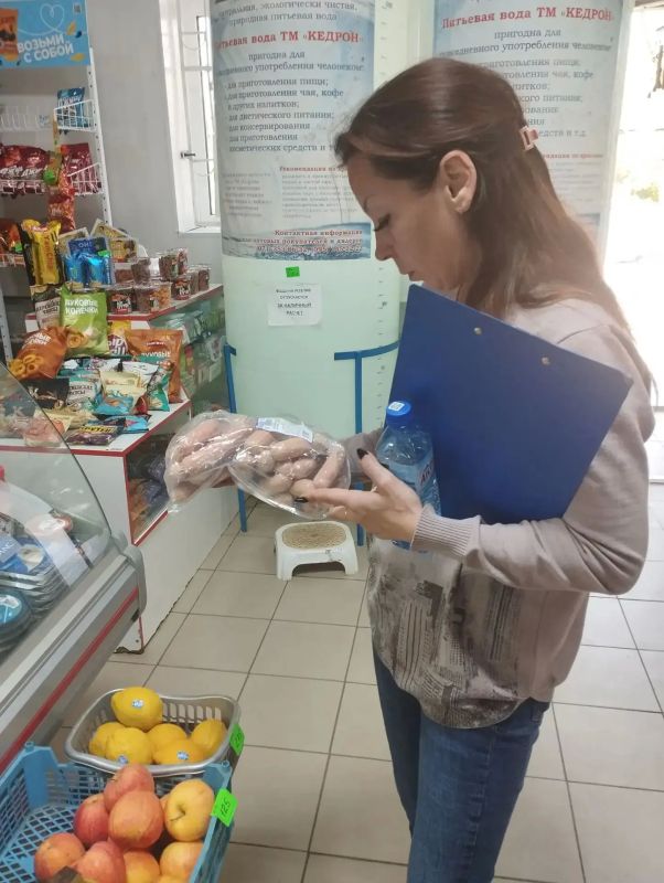 Наталья Бегуненко: Петровском районе продолжается работа по контролю за соблюдением правил торговли и санитарных норм в объектах розничной торговли Наталья Бегуненко: Петровском районе продолжается работа по контролю за соблюдением правил торговли и санитарных норм в объектах розничной торговли
