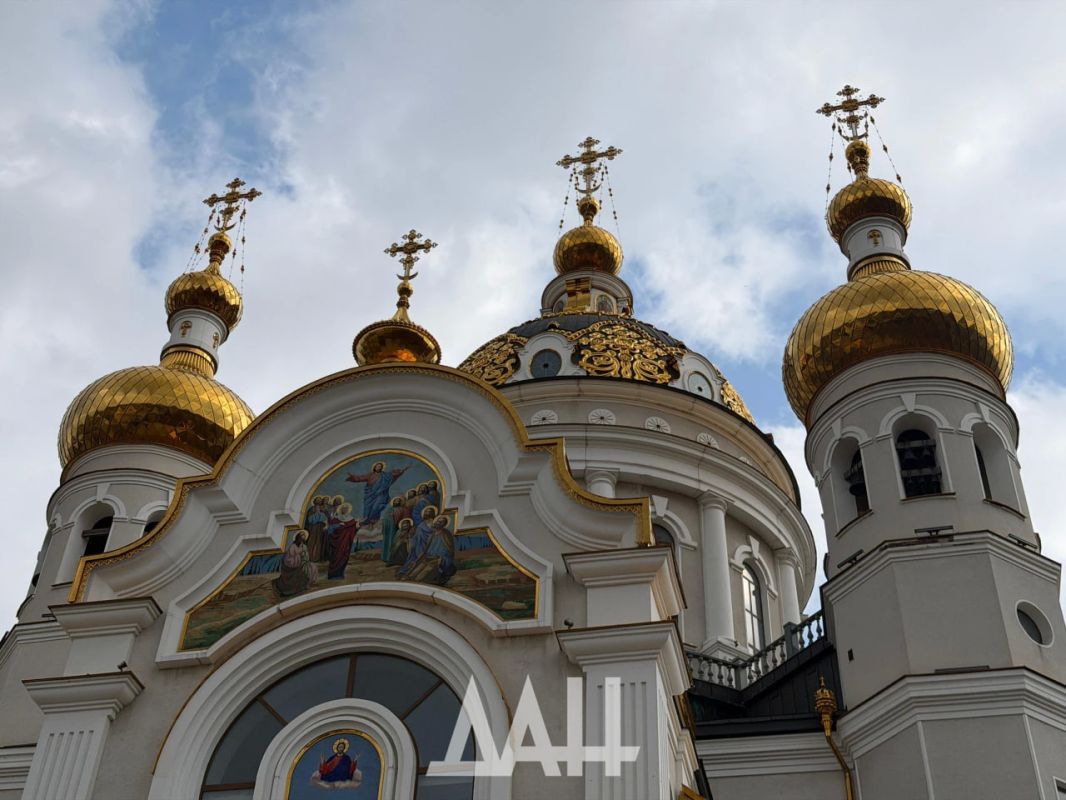 В Донецке прошла церемония "верстания в казаки" В Донецке прошла церемония "верстания в казаки"
