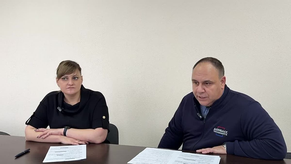 Сегодня провела прямой эфир вместе с директором макеевского филиала «Донбасстеплоэнерго» Андреем Филиппенко