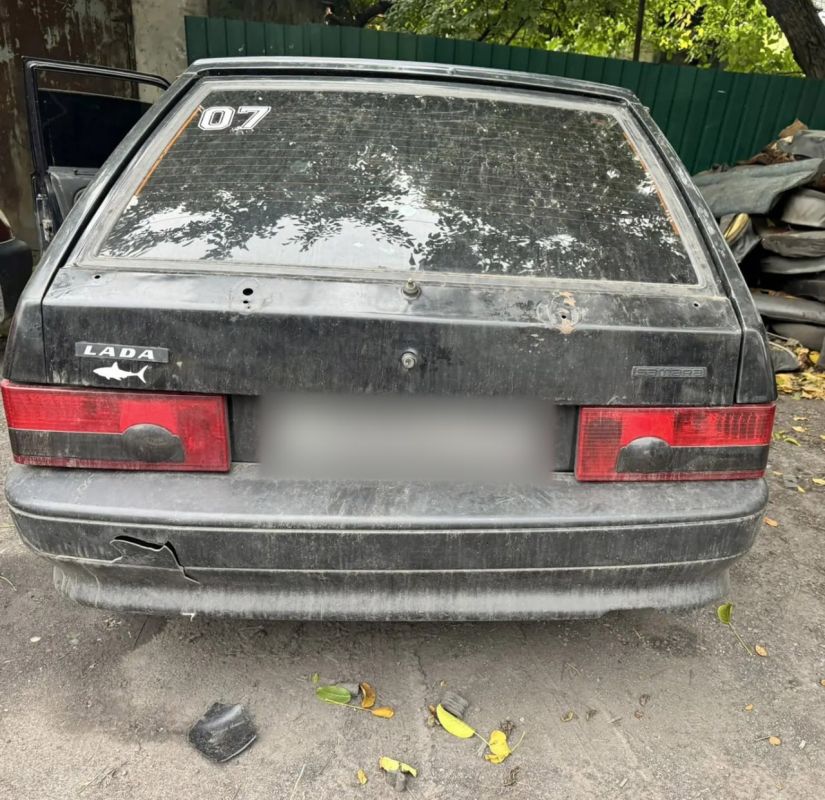 В Торезе полицейские отстранили нетрезвого водителя от управления автомобилем В Торезе полицейские отстранили нетрезвого водителя от управления автомобилем