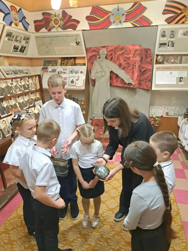 В Донецкой Народной Республике дан старт масштабной Республиканской акции «Учится в Донбассе» В Донецкой Народной Республике дан старт масштабной Республиканской акции «Учится в Донбассе»