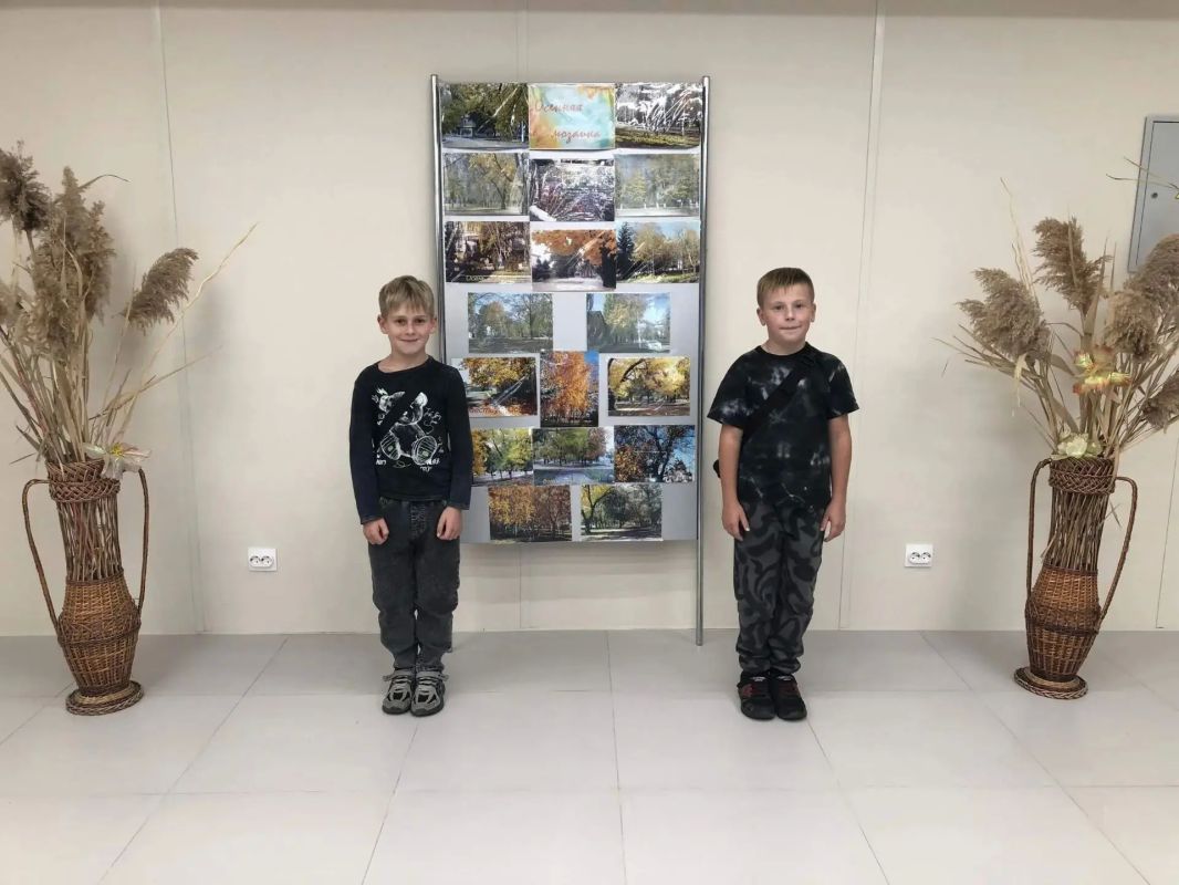 В Ждановском Центре культуры и досуга открылась осенняя фотовыставка В Ждановском Центре культуры и досуга открылась осенняя фотовыставка