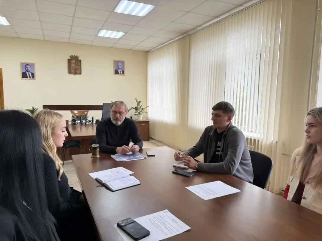 Борис Трима: Провел встречу с активной молодежью и руководителями НКО
